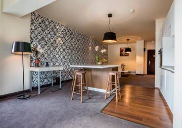 Фото номера Апартаменты бизнес-класса без спа Отель Orhideea Residence &amp; Spa г. Бухарест 14