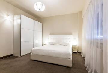Фото номера Просторные апартаменты без спа Отель Orhideea Residence &amp; Spa г. Бухарест 8