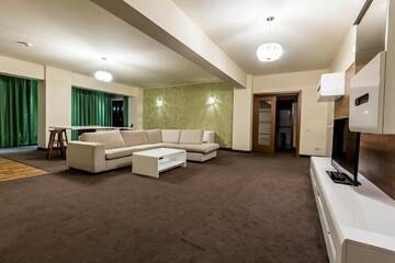 Фото номера Улучшенные апартаменты Отель Orhideea Residence &amp; Spa г. Бухарест 7