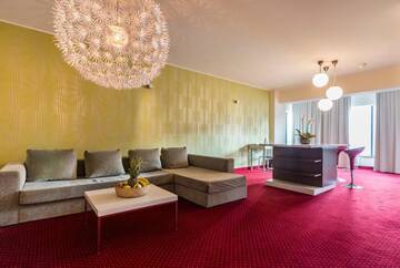 Фото номера Апартаменты бизнес-класса без спа Отель Orhideea Residence &amp; Spa г. Бухарест 31
