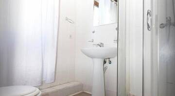 Фото номера Двухместный номер с 1 кроватью Отель Hotel Stars г. Бухарест 5
