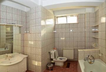 Фото номера Семейный люкс Гостевой дом Vila A&amp;B г. Бухарест 6