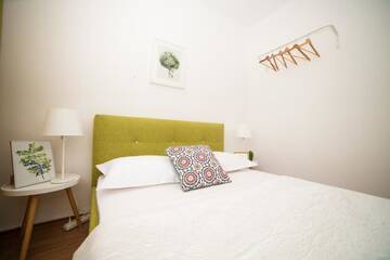 Фото номера Двухместный номер Делюкс с 1 кроватью Гостевой дом Smart Rooms Bucharest г. Бухарест 6