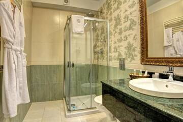 Фото номера Полулюкс Отель Villa Boutique Lafayette г. Бухарест 15