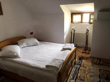 Фото номера Двухместный номер с 1 кроватью Отели типа «постель и завтрак» George&amp;Dragon Rooms г. Бухарест 8