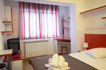 Фото номера Номер-студио с кроватью размера «queen-size» 4 Апарт-отели Decebal Residence Apartments г. Бухарест 3
