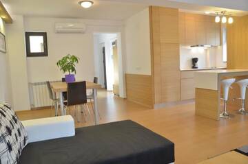 Фото номера Апартаменты с 1 спальней Апарт-отели Decebal Residence Apartments г. Бухарест 25