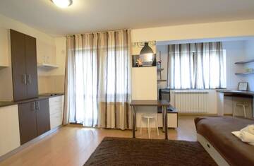 Фото номера Номер-студио с кроватью размера «queen-size» 2 Апарт-отели Decebal Residence Apartments г. Бухарест 3