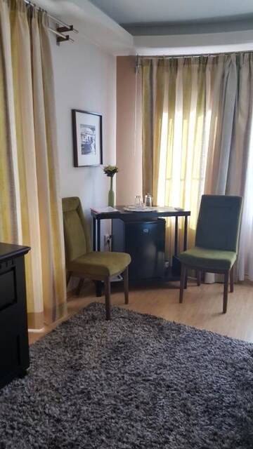 Фото номера Люкс с 1 спальней Гостевой дом Johanna House г. Бухарест 13