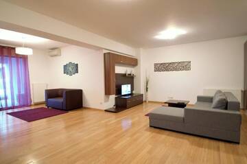 Фото номера Апартаменты с 1 спальней 1 Апарт-отели Upground Residence Apartments г. Бухарест 8
