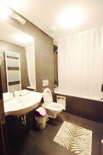 Фото номера Апартаменты с 1 спальней 1 Апарт-отели Upground Residence Apartments г. Бухарест 12