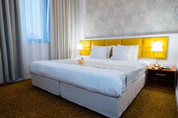 Фото номера Люкс с кроватью размера «king-size» Отель Best Western Hotel Lev Or I г. Бухарест 4