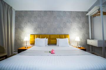 Фото номера Номер с кроватью размера «king-size» Отель Best Western Hotel Lev Or I г. Бухарест 2