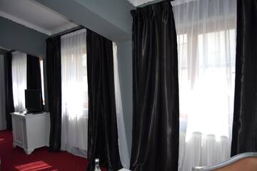 Фото номера Полулюкс Отель Old City Bucharest NF Hotels г. Бухарест 7