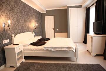 Фото номера Стандартный двухместный номер с 1 кроватью Отель Old City Bucharest NF Hotels г. Бухарест 15