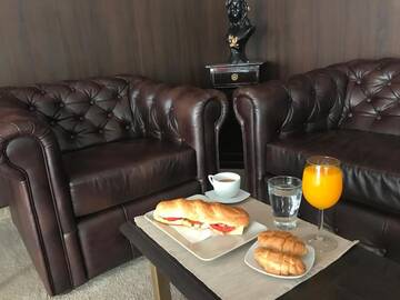 Фото номера Стандартный двухместный номер с 1 кроватью Отель Old City Bucharest NF Hotels г. Бухарест 23