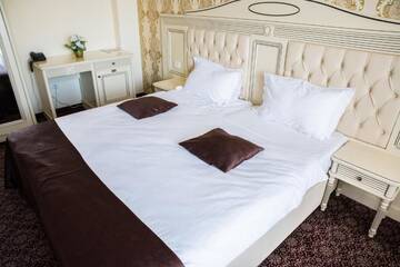 Фото номера Стандартный номер с кроватью размера &quot;king-size&quot; Отель Hotel Giuliano г. Бухарест 10