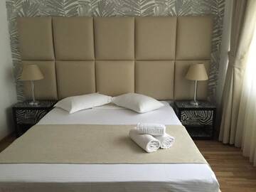 Фото номера Двухместный номер с 1 кроватью Отель Hotel Corvaris г. Бухарест 5