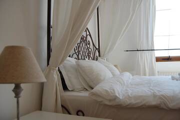 Фото номера Стамбульский двухместный номер Отель Hotel Bucharest Boutique Accommodation г. Бухарест 19