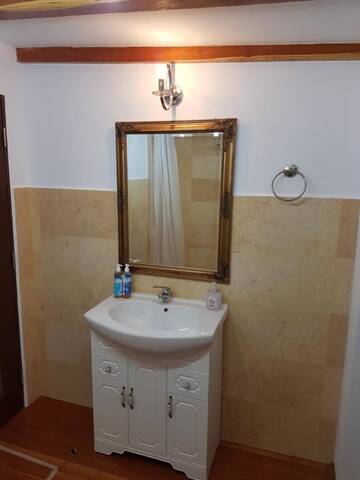 Фото номера Люкс «Мадрид» Отель Hotel Bucharest Boutique Accommodation г. Бухарест 14