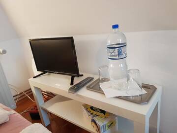 Фото номера Двухместный номер &quot;Лондон&quot; Отель Hotel Bucharest Boutique Accommodation г. Бухарест 5