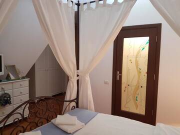 Фото номера Стамбульский двухместный номер Отель Hotel Bucharest Boutique Accommodation г. Бухарест 7