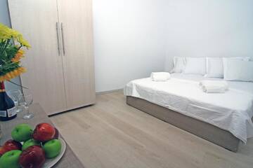 Фото номера Стандартный номер-студио Гостевой дом Budget Accommodation г. Бухарест 4