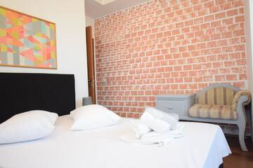 Фото номера Апартаменты 6 с 2 спальнями Апарт-отели Mosilor Apartments г. Бухарест 3