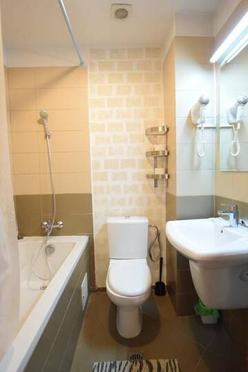 Фото номера Апартаменты с 2 спальнями 2 Апарт-отели Mosilor Apartments г. Бухарест 20
