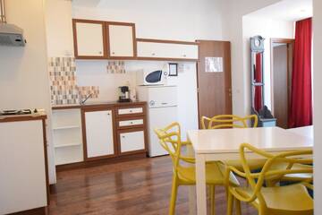 Фото номера Апартаменты с 2 спальнями 14 Апарт-отели Mosilor Apartments г. Бухарест 5