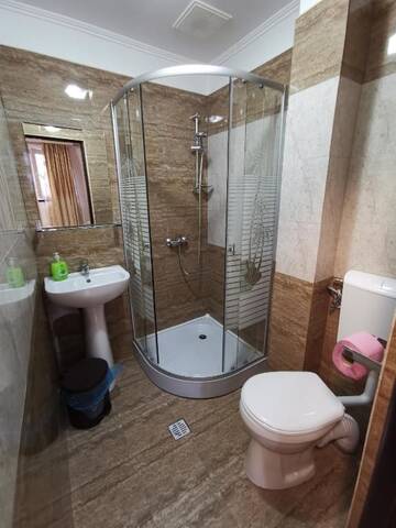 Фото номера Номер с кроватью размера «king-size» Хостелы Joe Hostel г. Бухарест 9