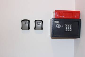 Фото номера Трехместный номер с основными удобствами и общей ванной комнатой Хостелы Calea Victoriei Poshtel г. Бухарест 7