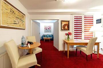 Фото номера Junior Suite no balcony (No smoking area) Отель Bucur Accommodation г. Бухарест 7