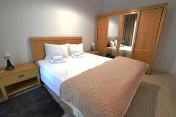 Фото номера Апартаменты с балконом Апарт-отели Uptown Residence Apartments г. Бухарест 8