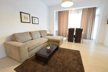 Фото номера Апартаменты с балконом Апарт-отели Uptown Residence Apartments г. Бухарест 4