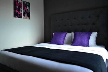 Фото номера Двухуровневые апартаменты с 2 спальнями Апарт-отели JN Boutique Apartments г. Бухарест 28