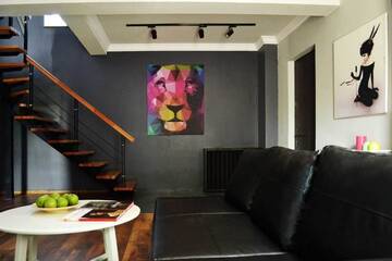 Фото номера Двухуровневые апартаменты с 2 спальнями Апарт-отели JN Boutique Apartments г. Бухарест 29