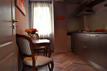 Фото номера Двухуровневые апартаменты с 2 спальнями Апарт-отели JN Boutique Apartments г. Бухарест 32