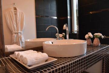 Фото номера Апартаменты с 1 спальней Апарт-отели JN Boutique Apartments г. Бухарест 6