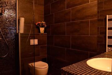Фото номера Апартаменты в пентхаусе Апарт-отели JN Boutique Apartments г. Бухарест 21