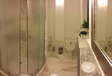 Фото номера Одноместный номер Отель Grand Boutique Hotel г. Бухарест 10