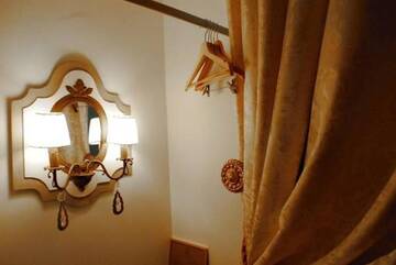 Фото номера Одноместный номер Отель Grand Boutique Hotel г. Бухарест 17