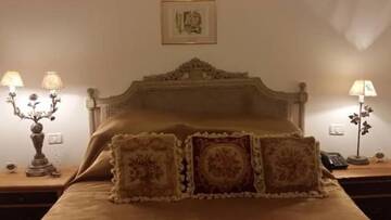 Фото номера Двухместный номер с 1 кроватью Отель Grand Boutique Hotel г. Бухарест 7