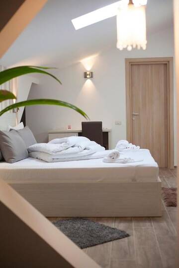 Фото номера Люкс с 1 спальней Отель Hotel Nova Residence г. Бухарест 3