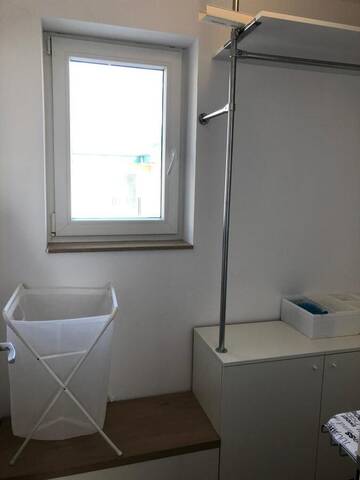 Фото номера Дом с 2 спальнями Дома для отпуска Bucharest Holiday Villa г. Бухарест 20