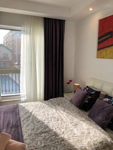 Фото номера Дом с 2 спальнями Дома для отпуска Bucharest Holiday Villa г. Бухарест 25