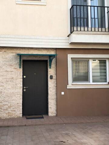 Фото номера Дом с 2 спальнями Дома для отпуска Bucharest Holiday Villa г. Бухарест 22