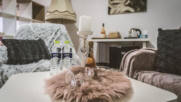 Фото номера Апартаменты с 1 спальней Отель Avenue Parliament Hotel г. Бухарест 10
