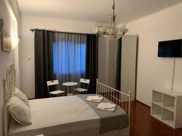 Фото номера Двухместный номер с 1 кроватью Проживание в семье La Casa de Danel г. Бухарест 9