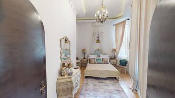 Фото номера Номер Делюкс Отель Conacul Coroanei Luxury Boutique Hotel г. Бухарест 18